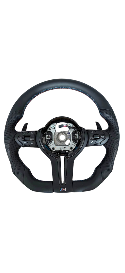 Volant BMW M Sport Cuir Perforé - Série F - Look Noir Brillant