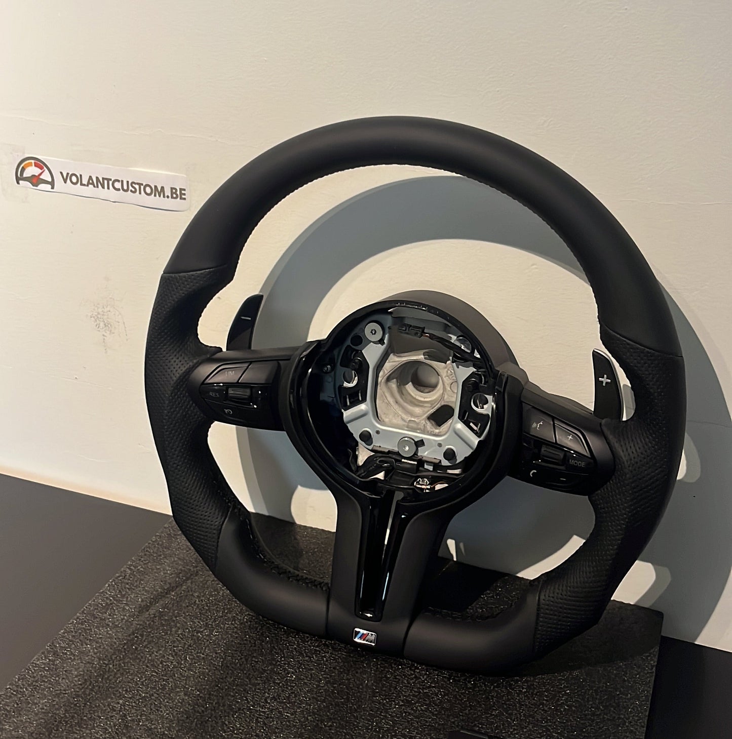 VOLANT CUSTOM - BMW SÉRIE F (2012-2018)