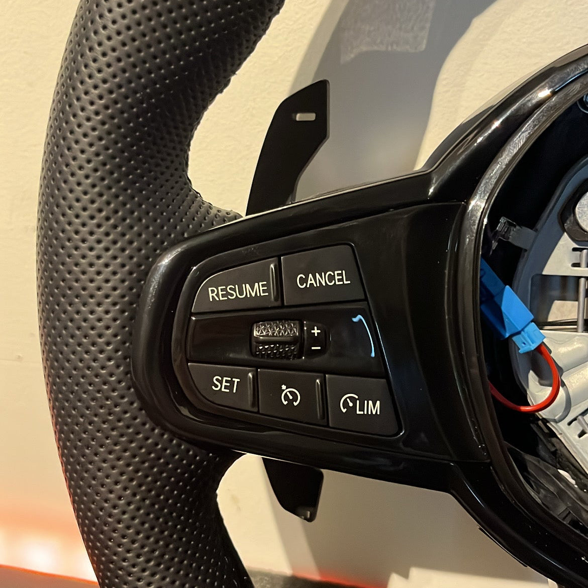 VOLANT CUSTOM - BMW SÉRIE G (2019-2023)