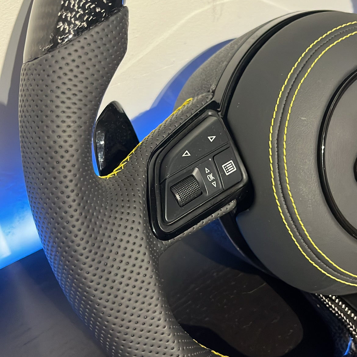 VOLANT CUSTOM - AUDI 8V1/RS3/RS6 (2014-2016)