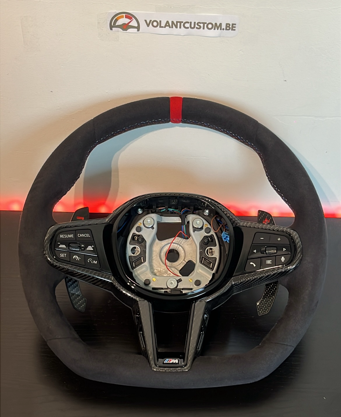 VOLANT CUSTOM - BMW SÉRIE G FACELIFT (2024-2025)